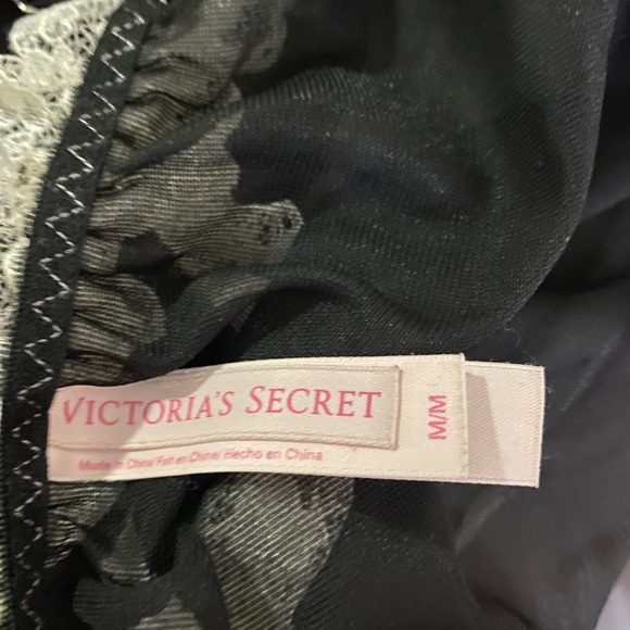 Victoria’s Secret Black Women's Intimates & sleepwear - Picture 2 of 2